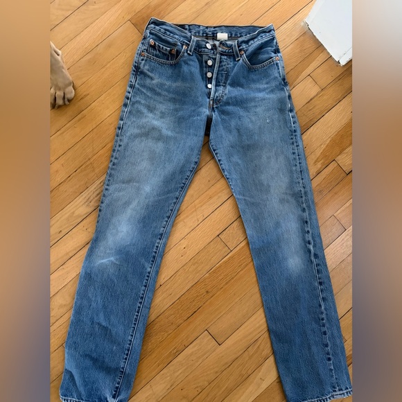 Levi's Women's Straight Leg Blue Jeans - Picture 2 of 5